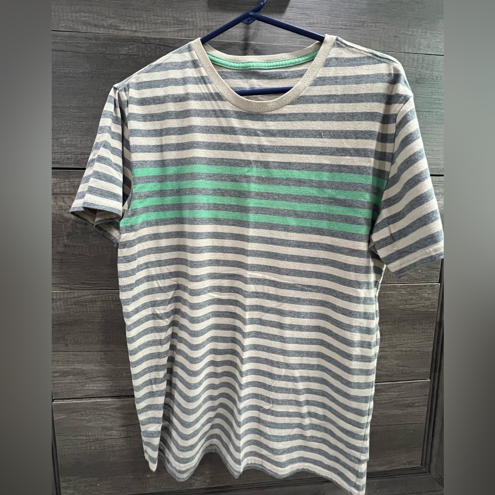 Gap- Men’s Short Sleeve Striped T- Shirt